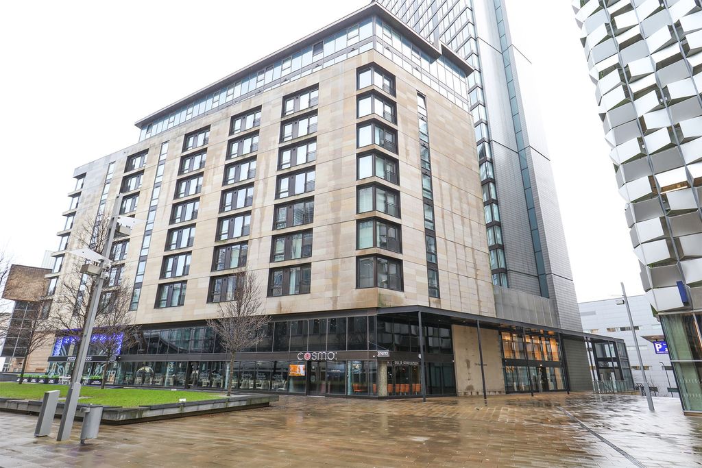 Property photo 1 of 6