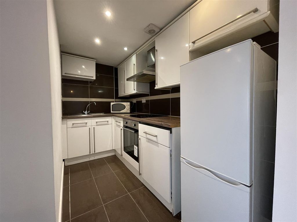 Property photo 3 of 6 Img_7912.Jpg