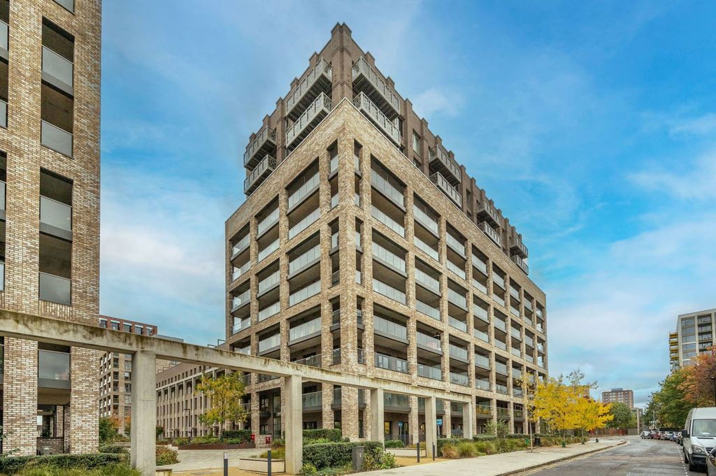 Property photo 2 of 15