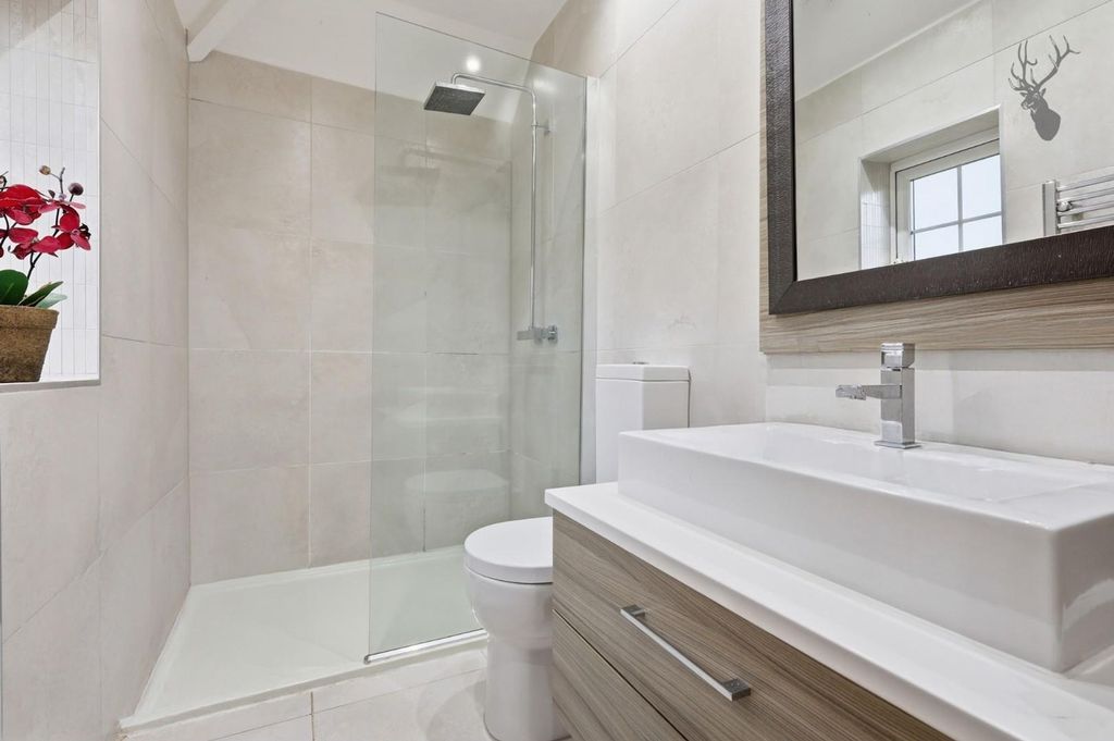 Additional image 16 of 4 bed semi-detached house for saleHigh Road, Epping CM16