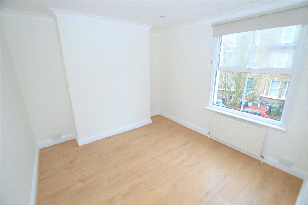 Property photo 3 of 9 Picture No. 04