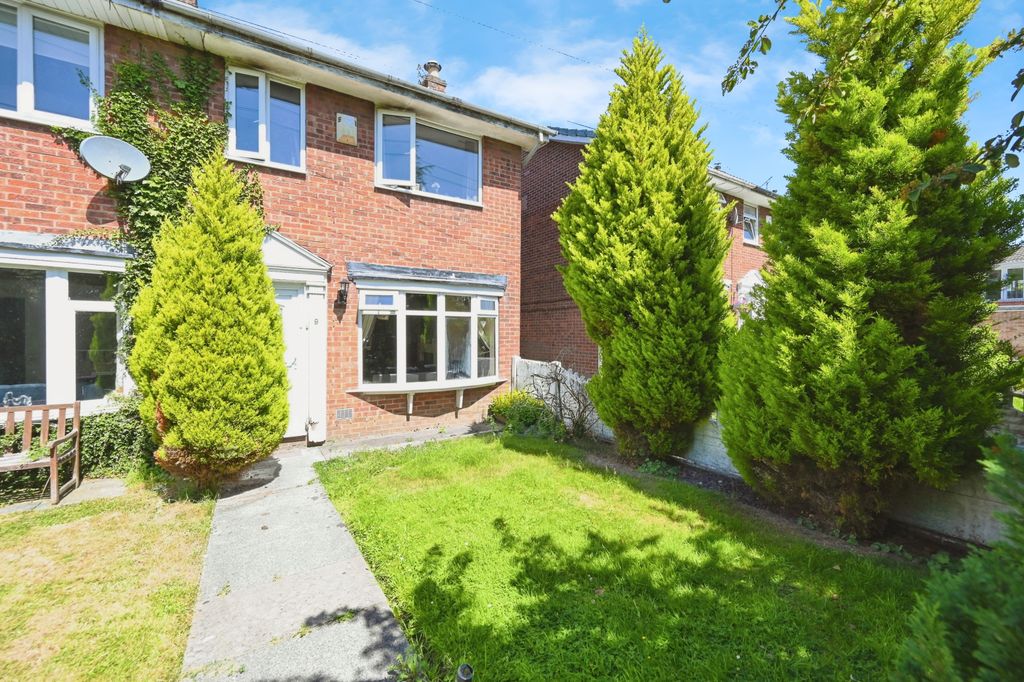 Property photo 1 of 15
