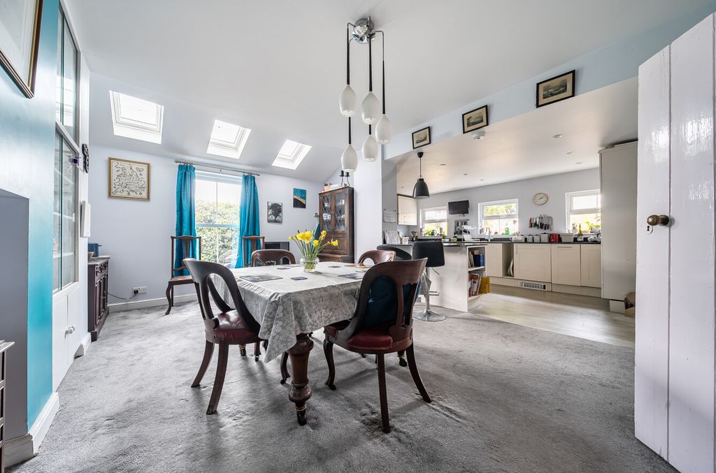 Property photo 3 of 25 1431723-24-69Bd6A...