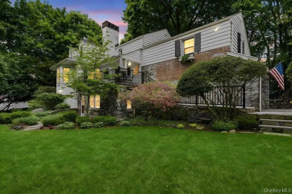 Property photo 1 of 31