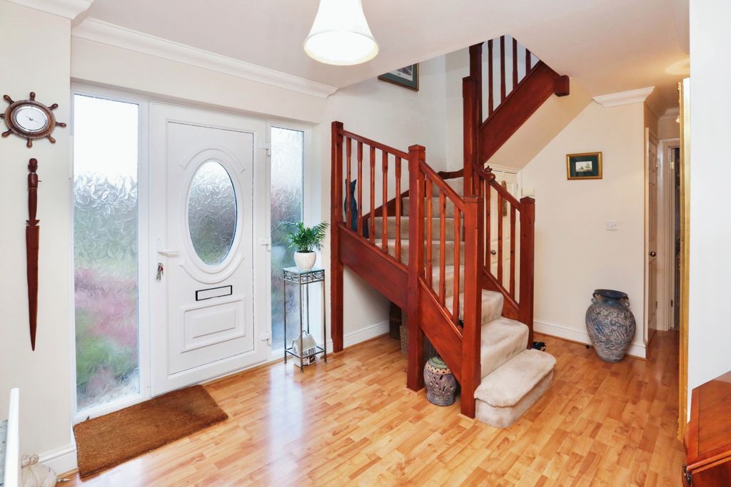 Property photo 2 of 16 Photography