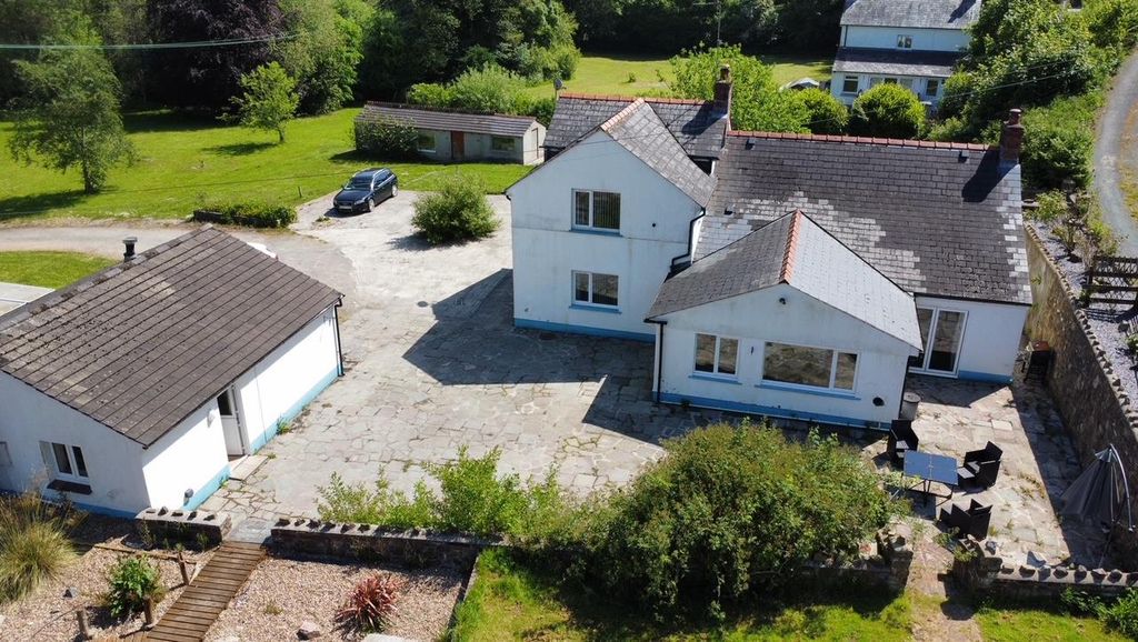 Property photo 3 of 42 1.Jpg
