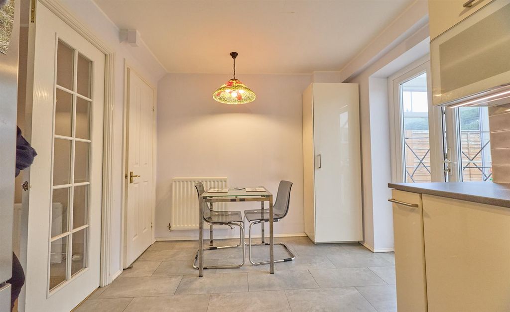 Property photo 2 of 12 Kitchen/Diner