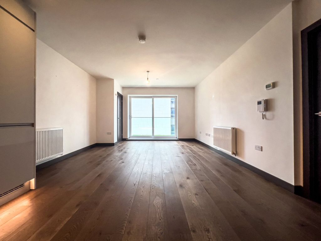 Property photo 3 of 13 Picture No. 08