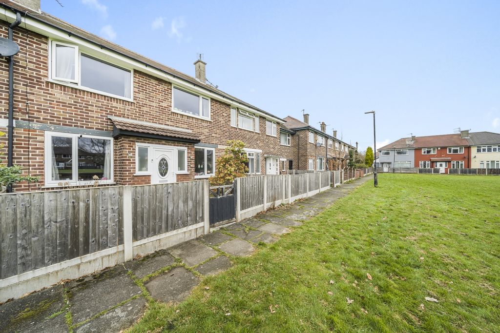 Property photo 1 of 12 1266609 (10)