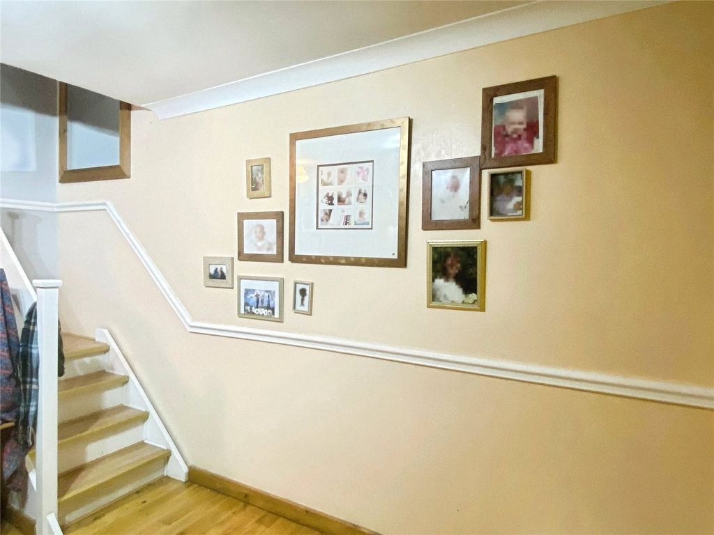 Property photo 3 of 7 Picture No. 21