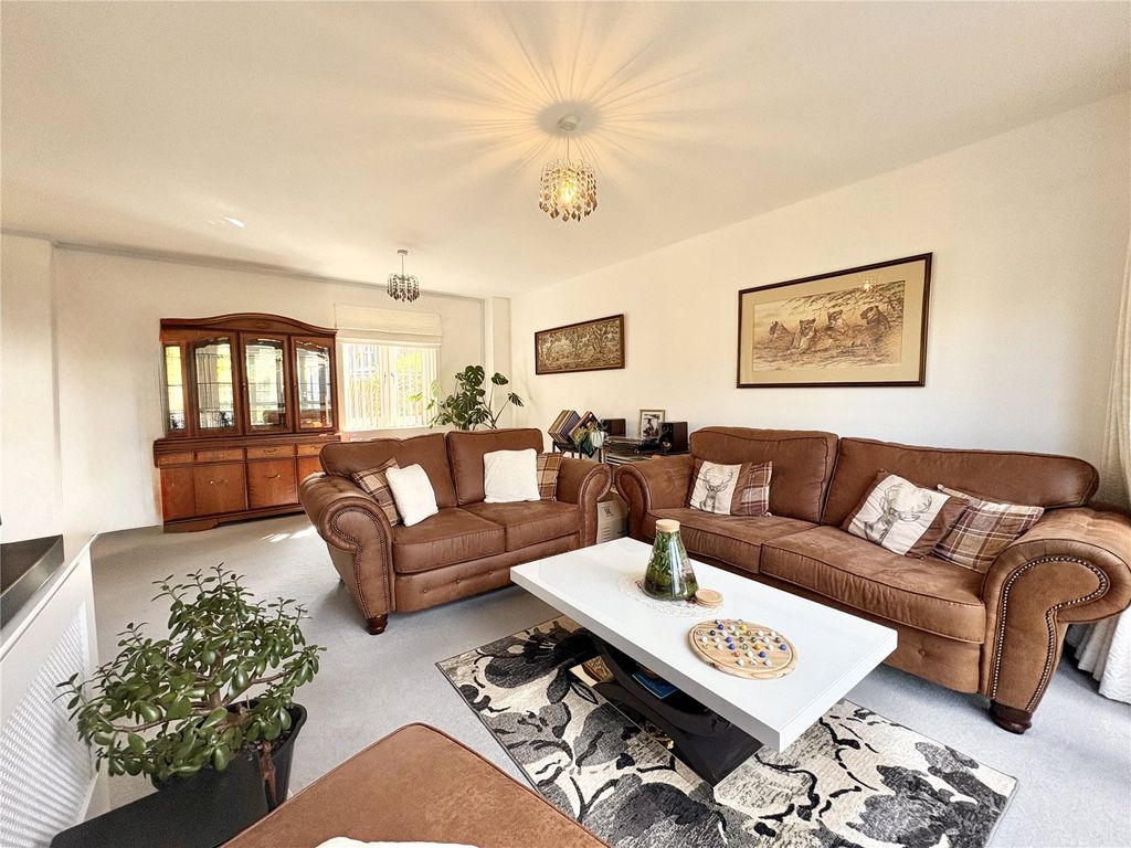Property photo 1 of 11 Picture No. 10
