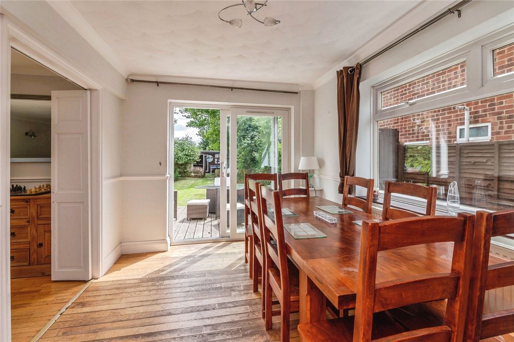 Property photo 3 of 24 Dining Room