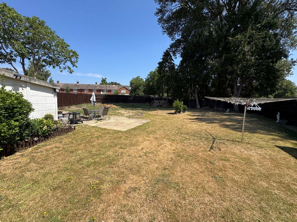 Property photo 2 of 22