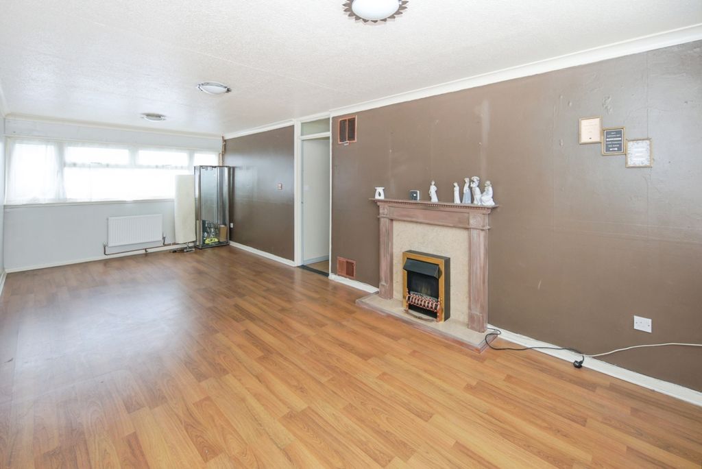 Property photo 2 of 19 Pbox-Img.Jpg