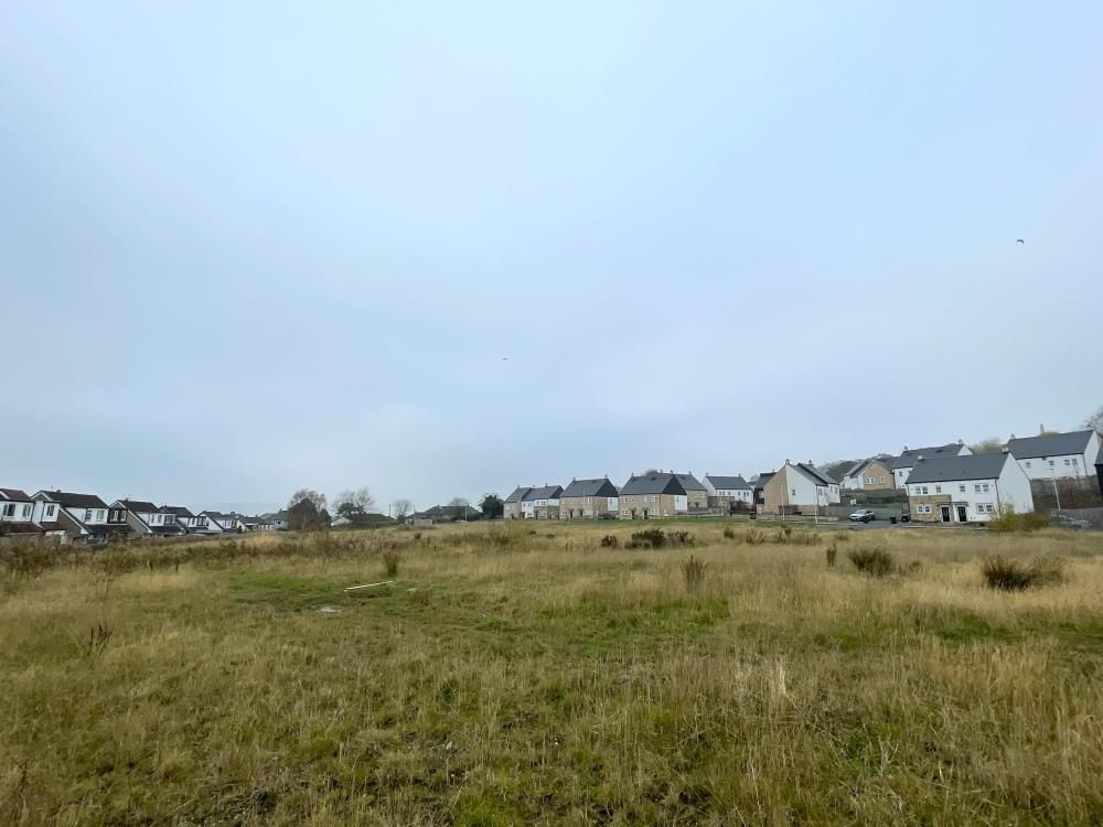 Property photo 1 of 2