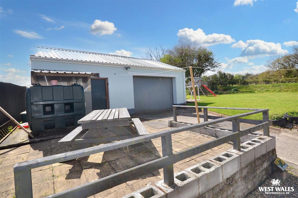Additional image 38 of 6 bed detached bungalow for saleKings Park, Templeton, Narberth SA67