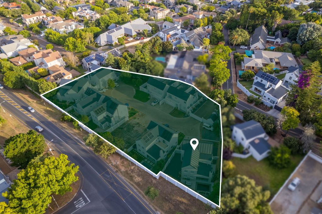 Property photo 2 of 4 Dbv1721216