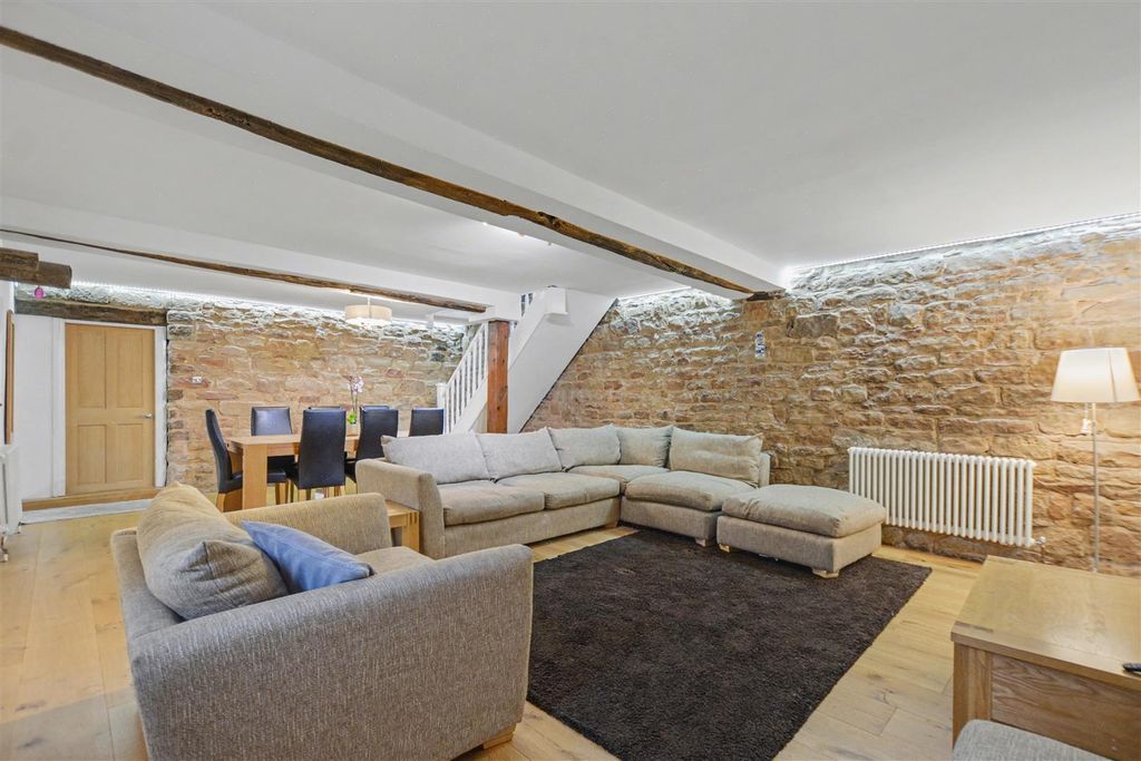 Property photo 2 of 32 Lounge/Dining Room