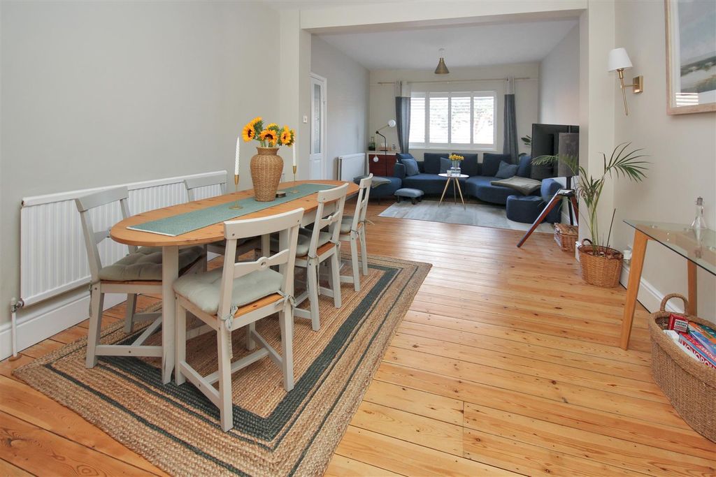 Property photo 2 of 21 Img_8085.Jpg