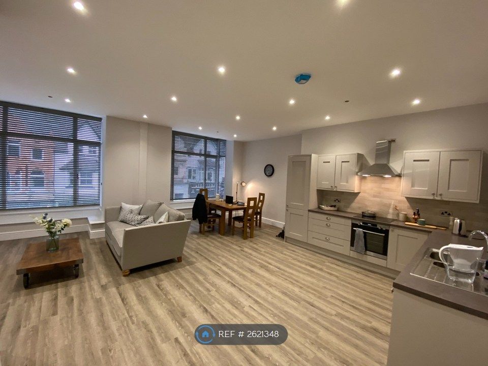 Property photo 1 of 7 Open Plan Lounge