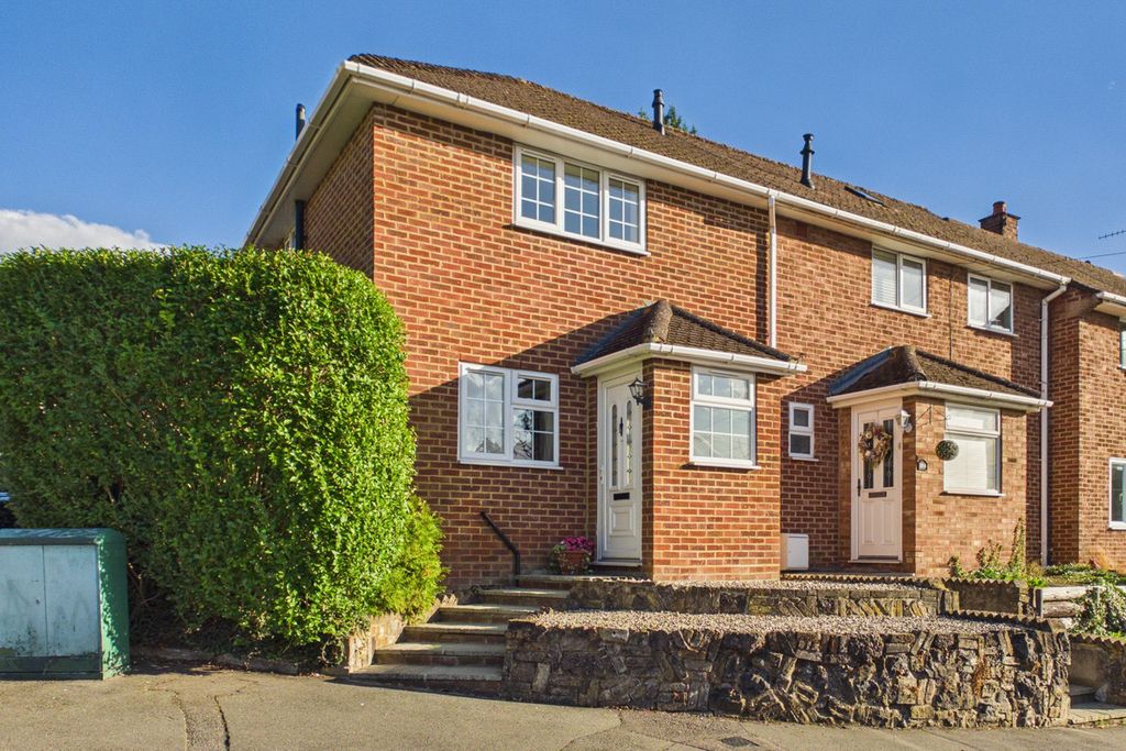 Property photo 1 of 18