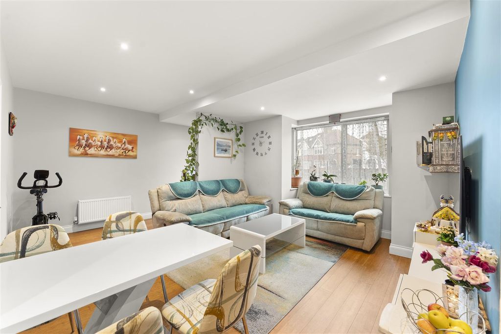 Property photo 2 of 11 Dsc00043.Jpg