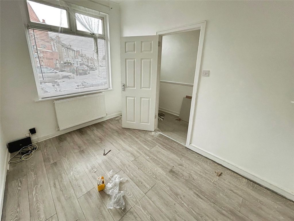 Property photo 2 of 7 Picture No. 02