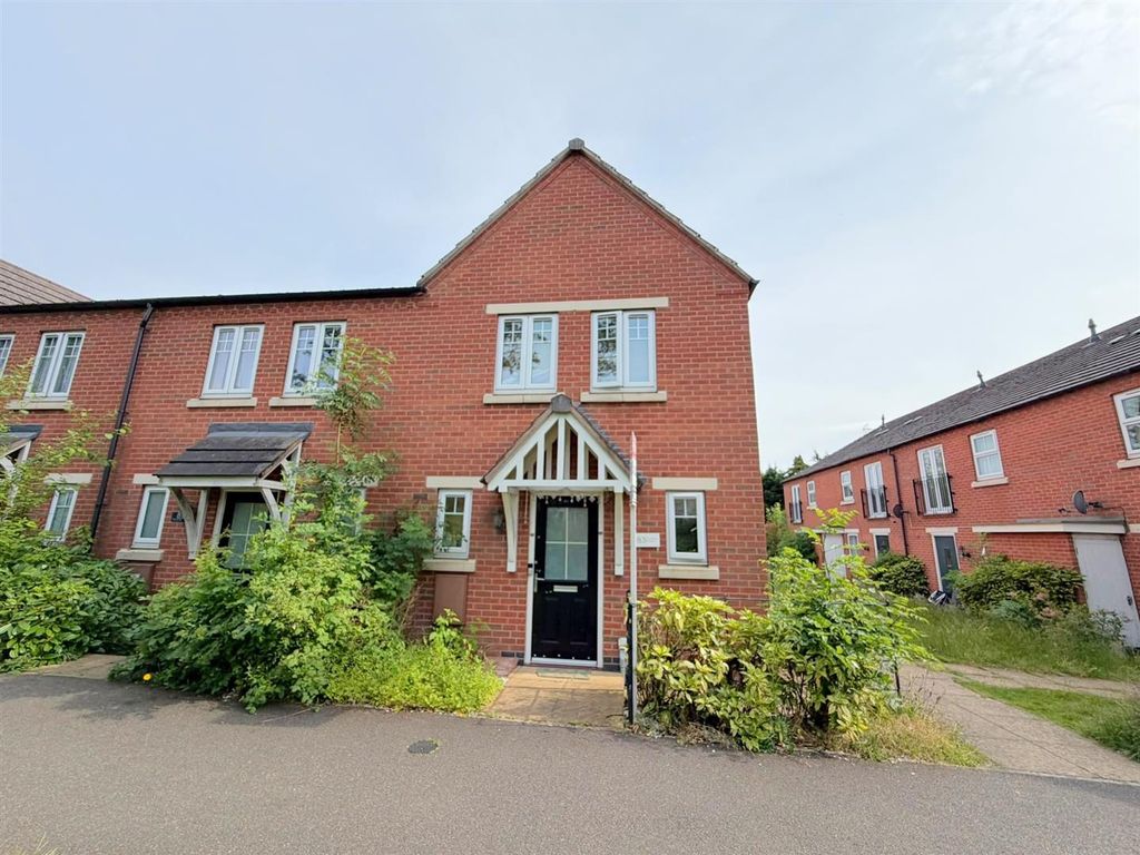 Property photo 1 of 12 Front