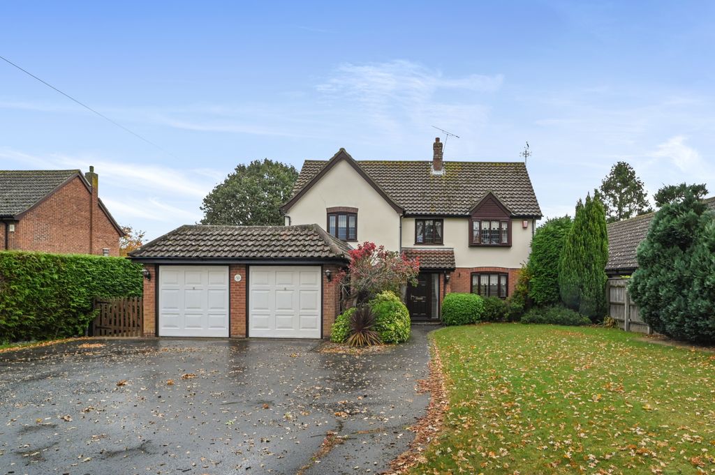 Property photo 2 of 24