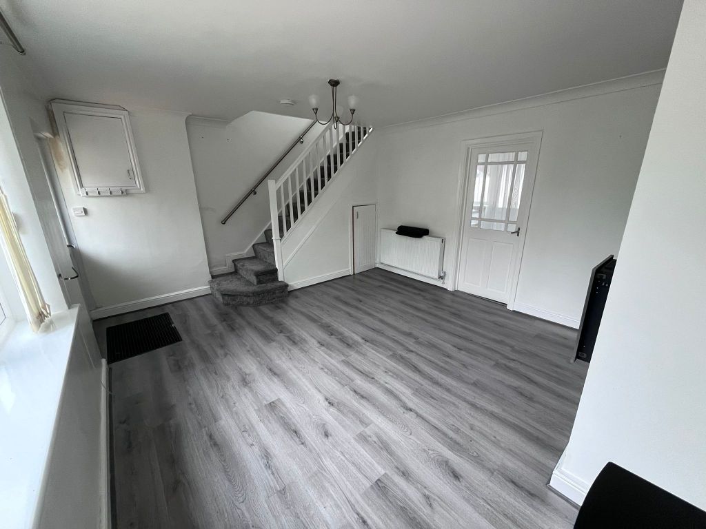 Property photo 2 of 12 Living Room