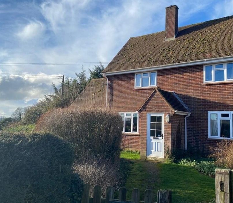 Property photo 1 of 2