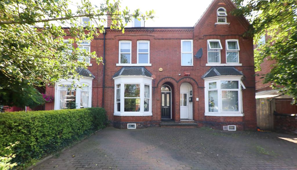 Property photo 1 of 20 Front