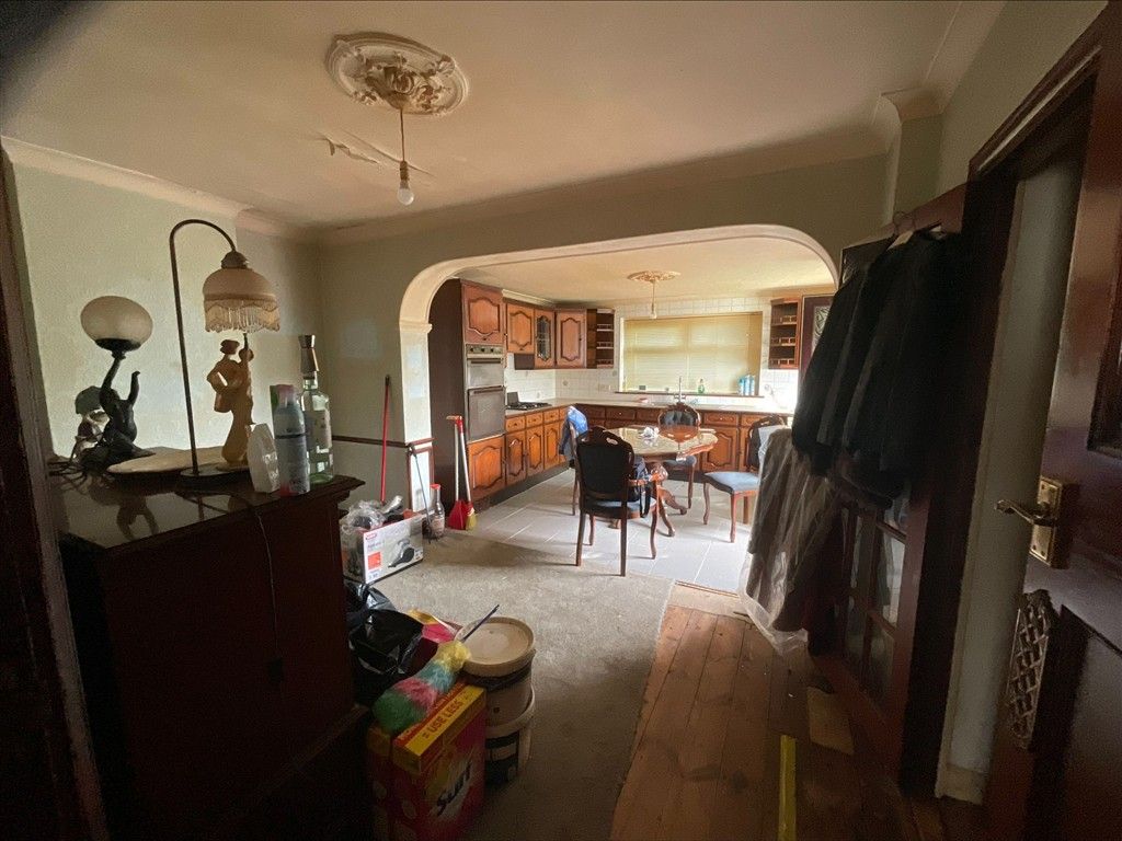 Property photo 3 of 10 Kitchen/Diner
