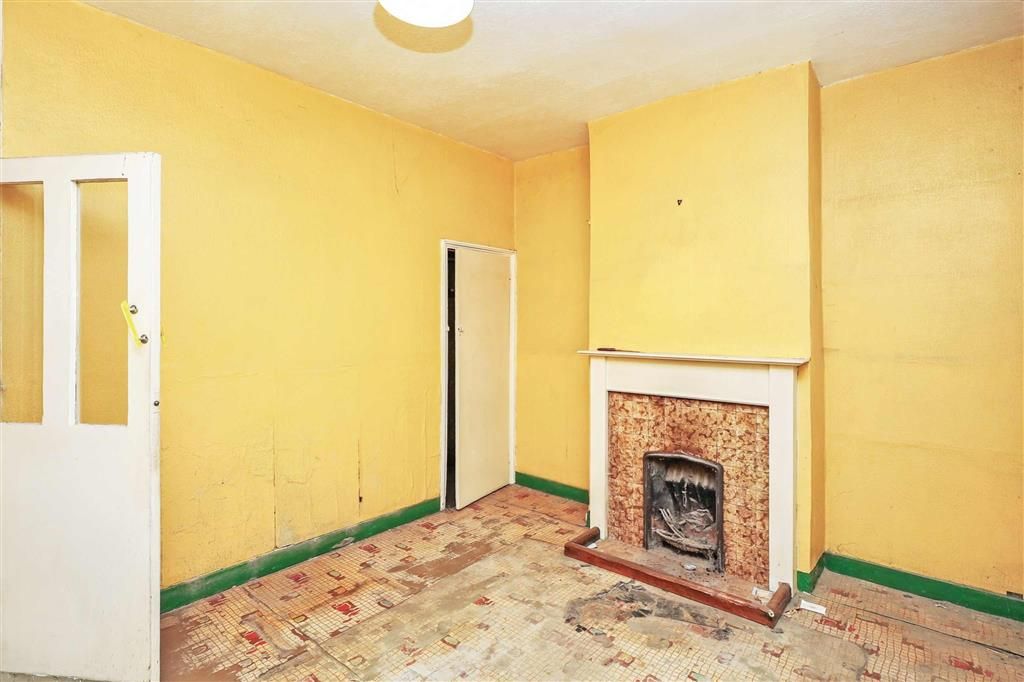 Property photo 2 of 5