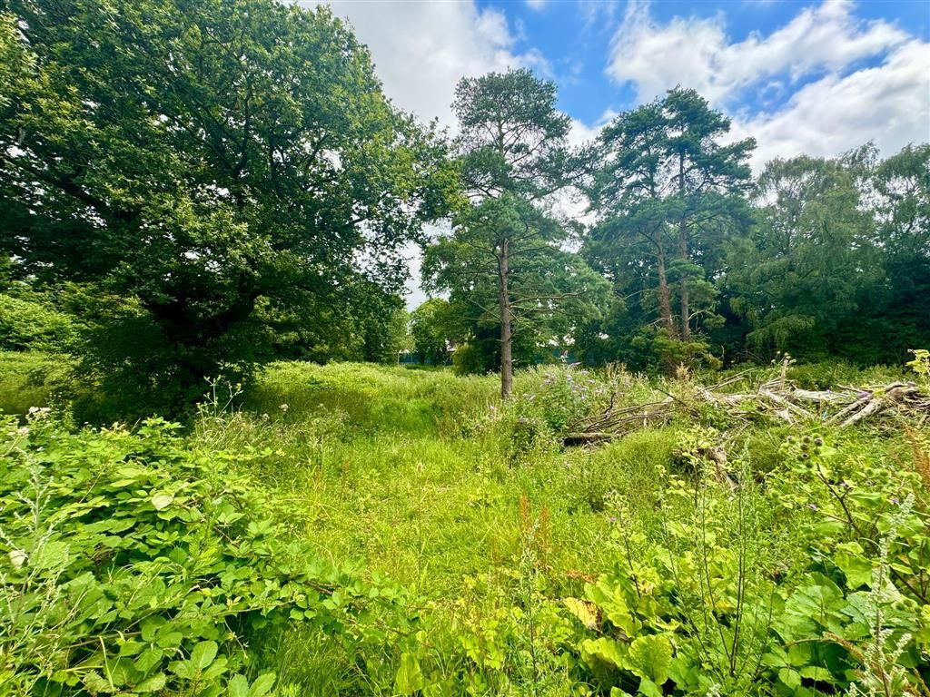 Property photo 1 of 4