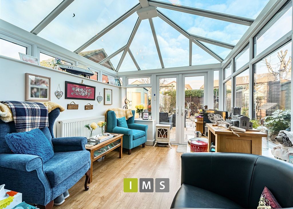 Property photo 3 of 19