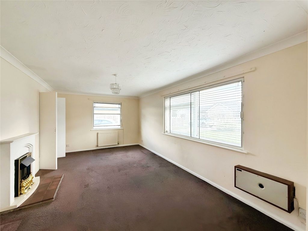 Property photo 3 of 11 Picture No. 15
