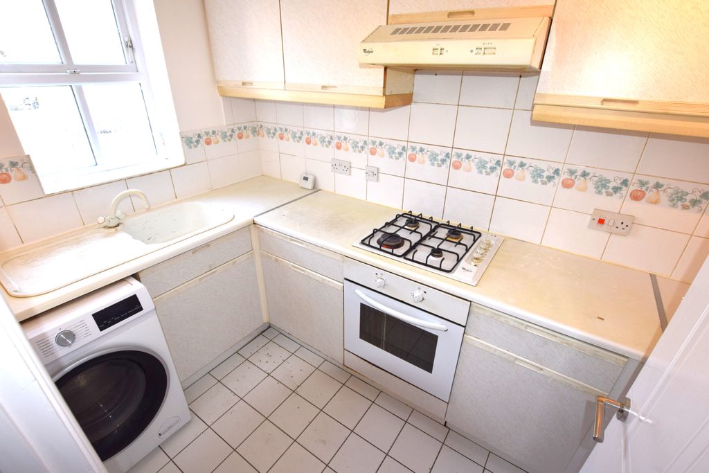 Property photo 3 of 9