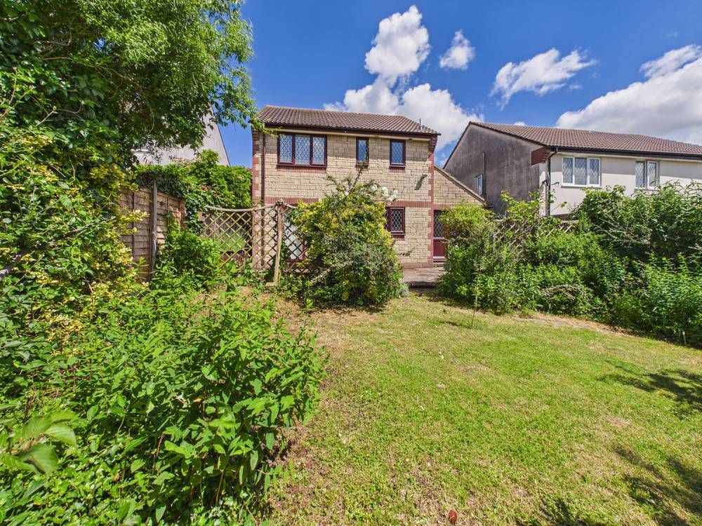 Property photo 2 of 18 Giraffe360-Still008