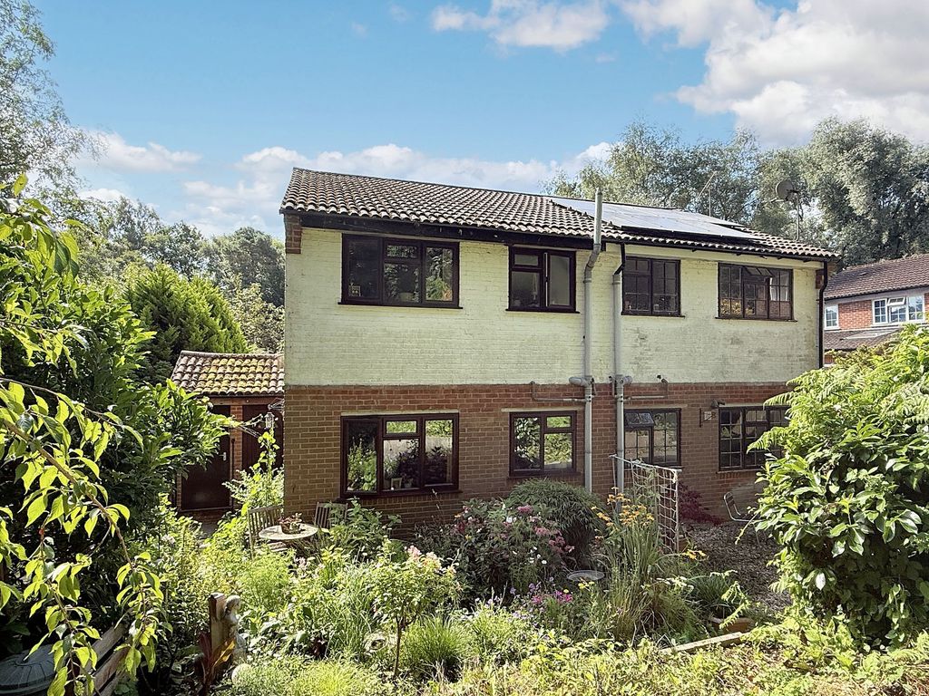 Property photo 1 of 10