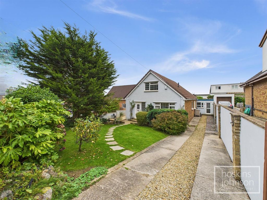 Property photo 1 of 34