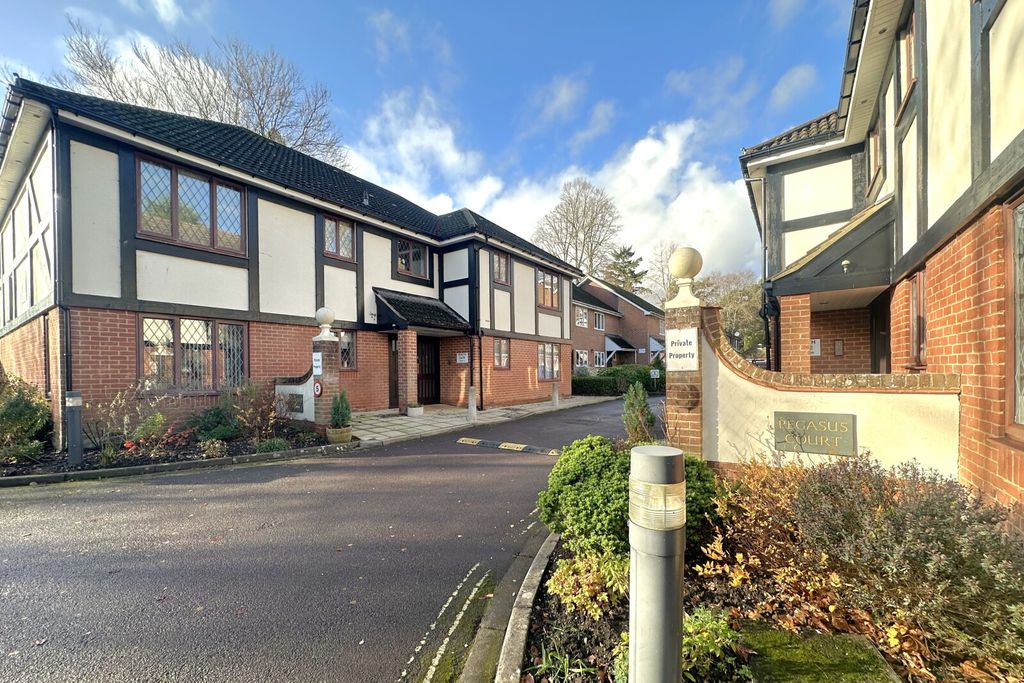 Property photo 1 of 12 Picture No. 01