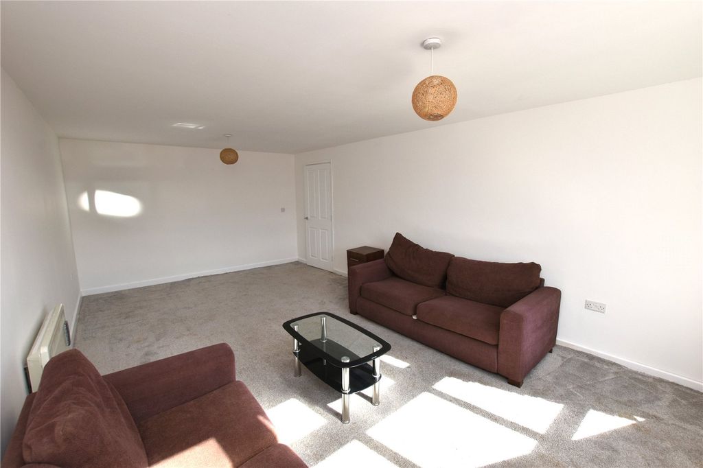 Property photo 3 of 9 Picture No. 03