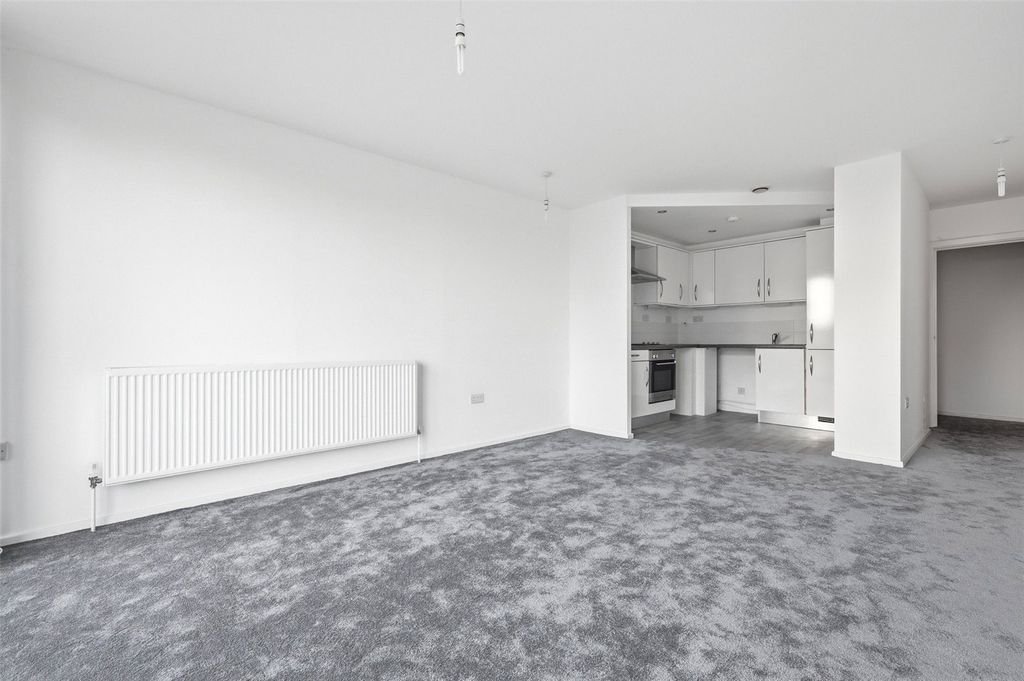 Property photo 3 of 14 Picture No. 13