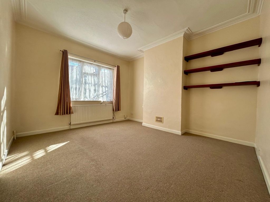 Property photo 3 of 15 View