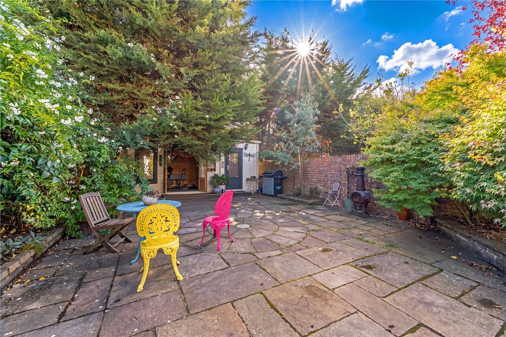 Property photo 2 of 17 Picture No. 42