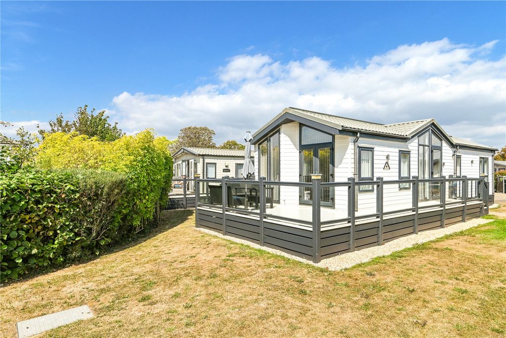 Property photo 1 of 15 Picture No. 03