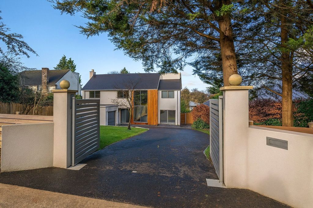 Property photo 1 of 23 Front Elevation