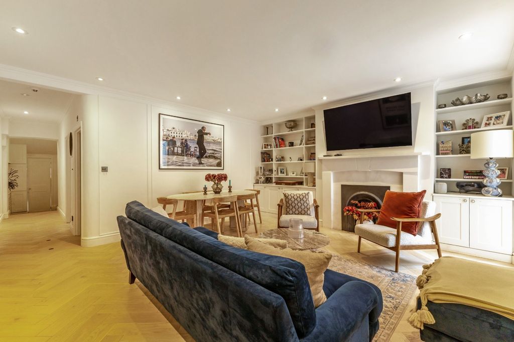 Property photo 1 of 20 Picture No. 06