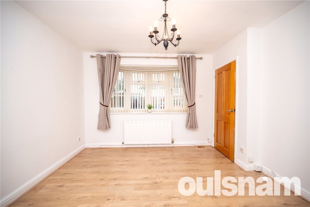 Property photo 2 of 12 Picture No. 14